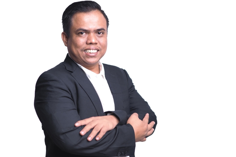 Komarudin, S.E.,S.H