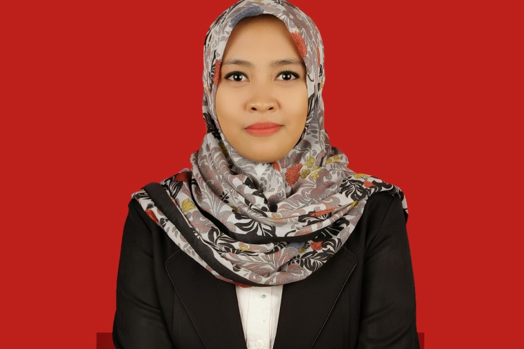 Rina Indriani, Amd. Keb., S.H.